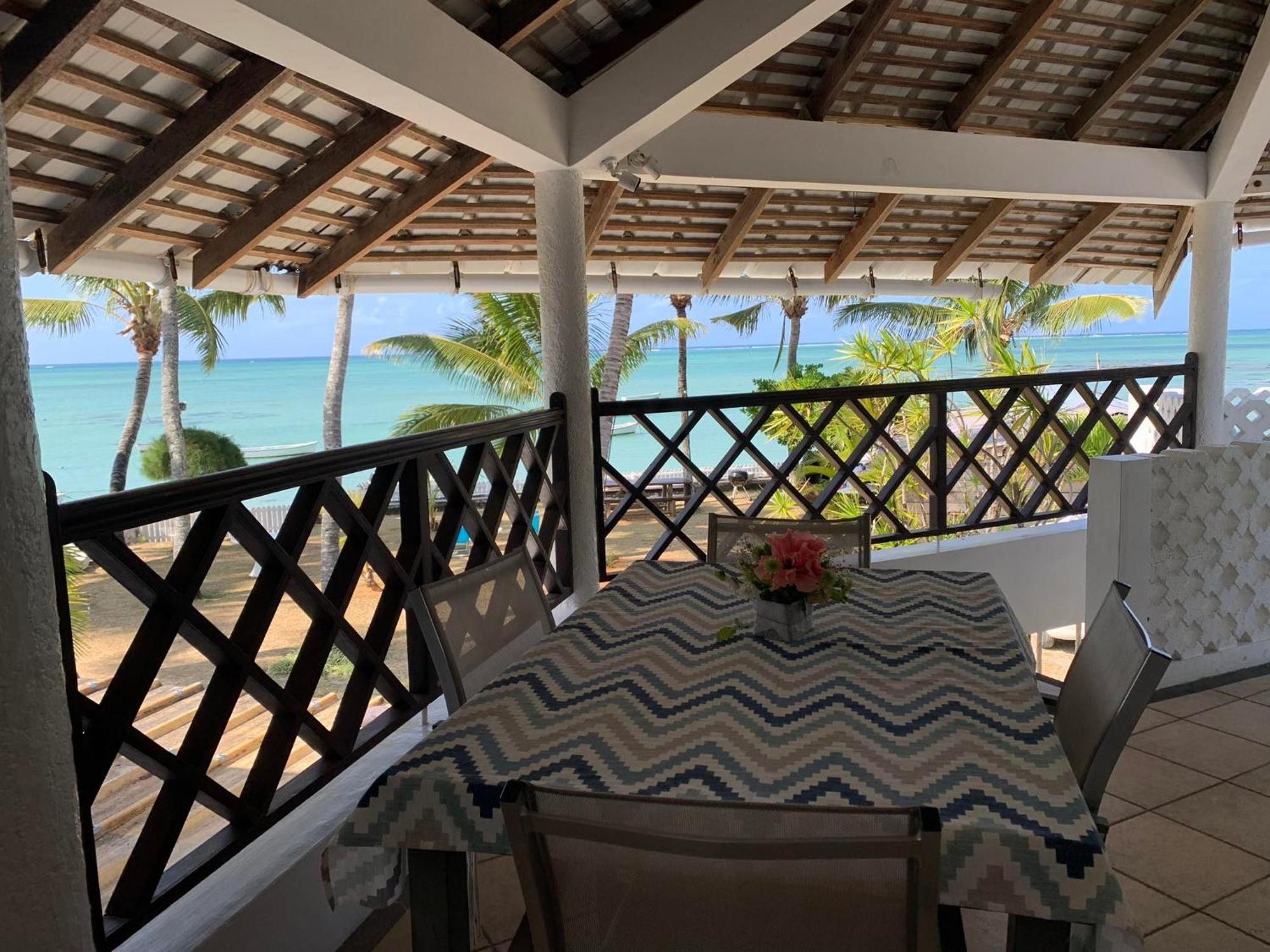 Islands View - Mazor Beach Villas Grand Gaube Ruang foto